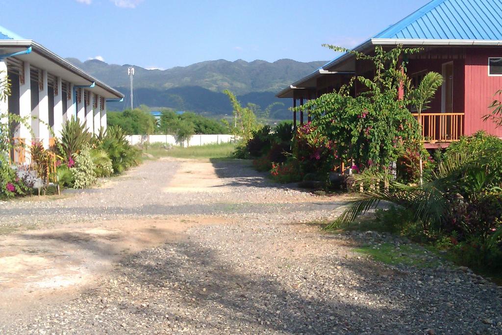 Motel Album Nyaung Shwe Extérieur photo