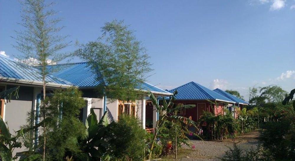 Motel Album Nyaung Shwe Extérieur photo